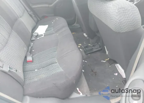 2004 Pontiac Grand Am Se z USA, uszkodzony, nr VIN 1G2NE52F44M625039